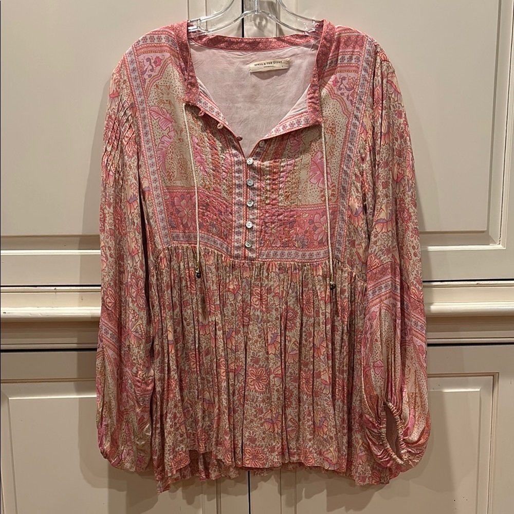 Spell Pink Pleated Flutter Sleeve Blouse with Gold Threading